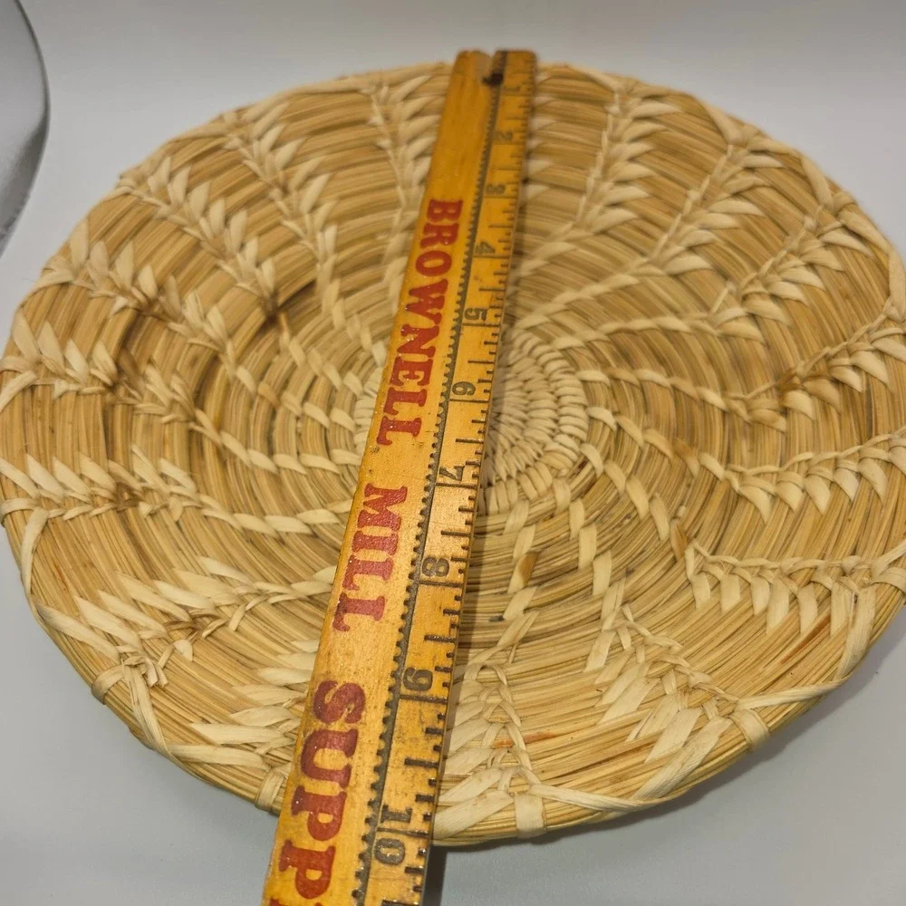 Handwoven‎ Coiled Straw Basket Bowl Natural Round Boho Wall Decor 10 inch